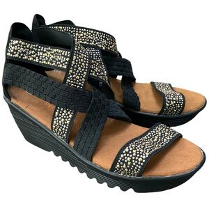Bernie Mev Women's Lucious Sandals Stud design Size 10 NIB NEW